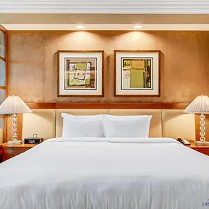 Mgm Signature-12-718 Accessible Holiday home
